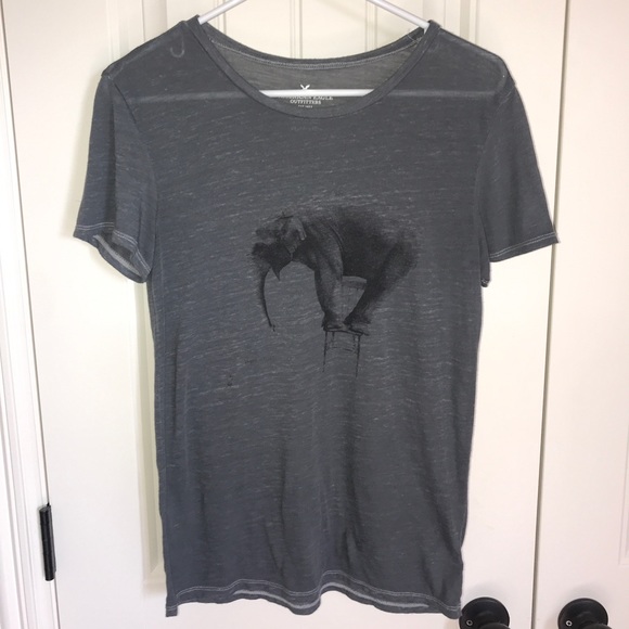 Grey AEO Elephant Top - Picture 1 of 4